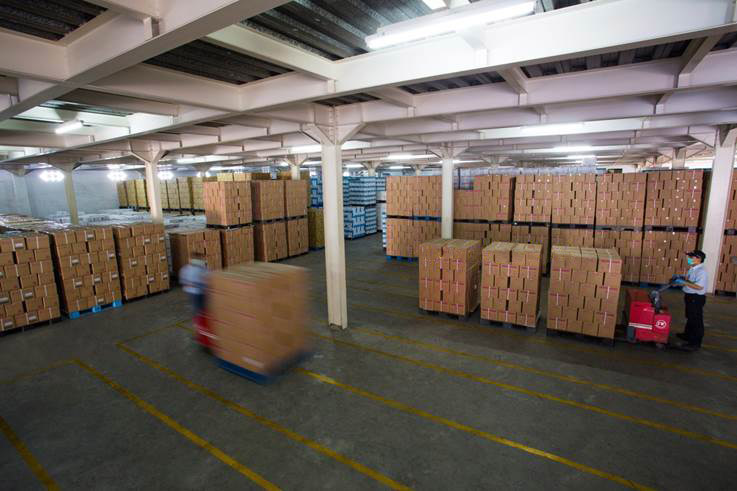 SAFINA GLOVE (GLOVE ASIA) CO., LTD | warehousing the finished gloves